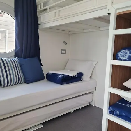 Italia Lido 카스텔레토소프라티시노