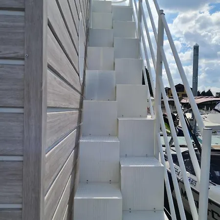 Italia Lido 캠프장 카스텔레토소프라티시노