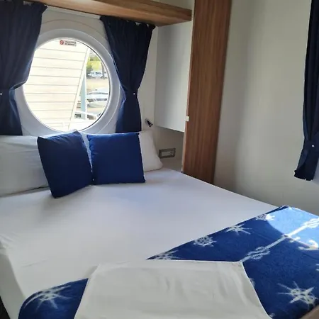 Italia Lido 2* 카스텔레토소프라티시노