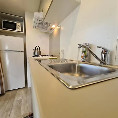 Italia Lido 카스텔레토소프라티시노