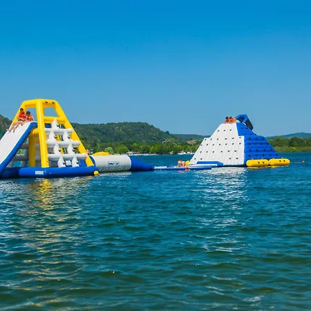 Italia Lido Kamp alanı Castelletto sopra Ticino