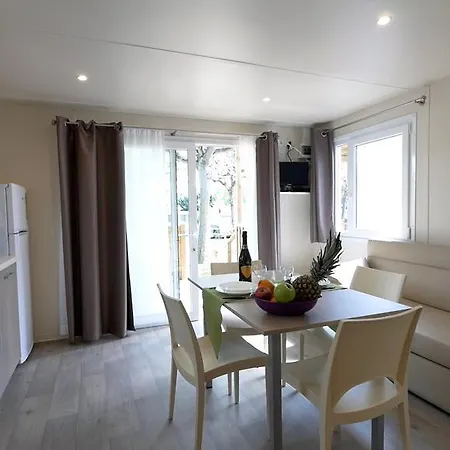 Italia Lido 캠프장 카스텔레토소프라티시노